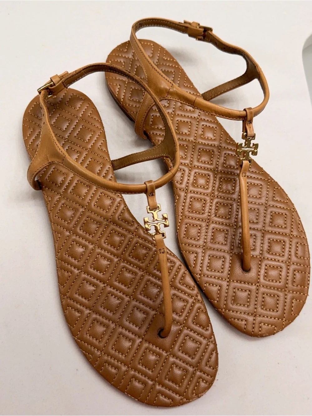 Tory Burch Tan Quilted T-Strap Sandals with Gold Logo Accent